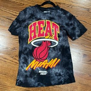Miami Heat Large T-Shirt